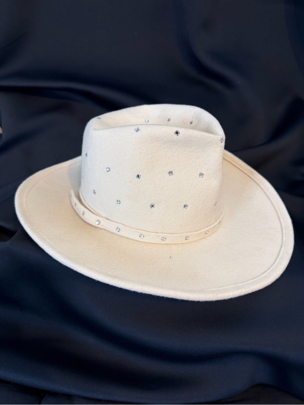 Vintage Alex Wilson California Ivory Felt Rhinestone Western Cowboy Hat